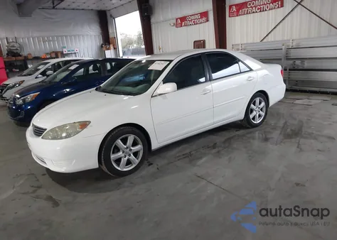 2006 Toyota Camry Le из США, поврежденный, VIN 4T1BE32K26U748711